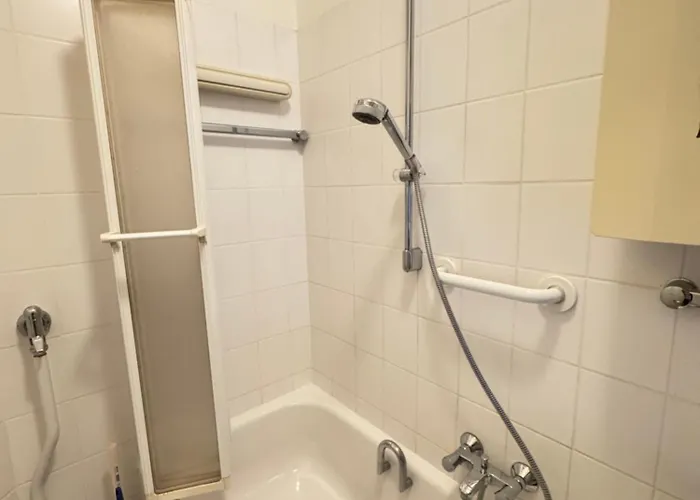 City-apartment Monteur- & *